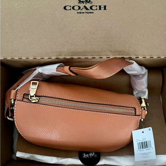 Coach Bethany Belt Bag NWT - Picture 2 of 2